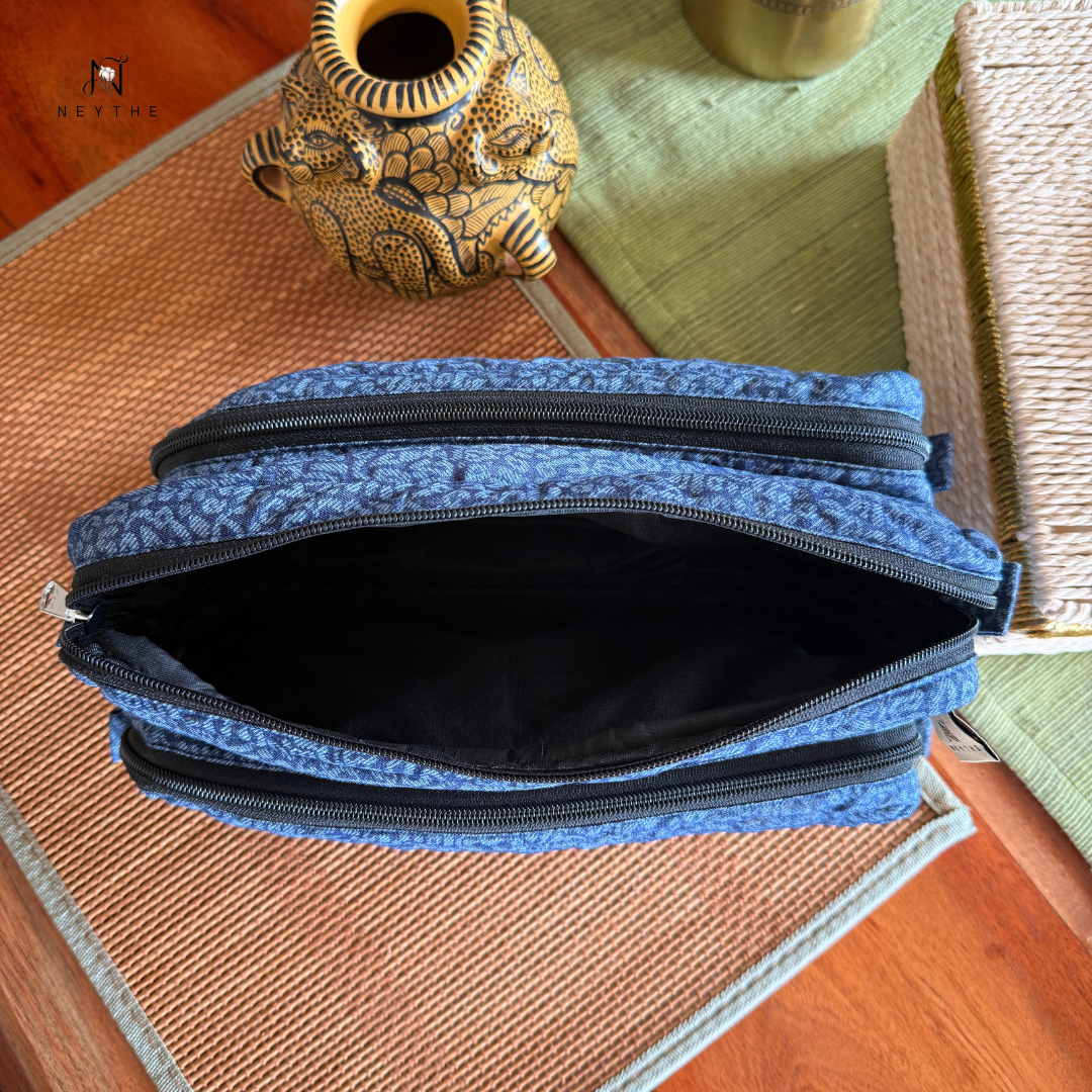 Blue Printed Travel Bag