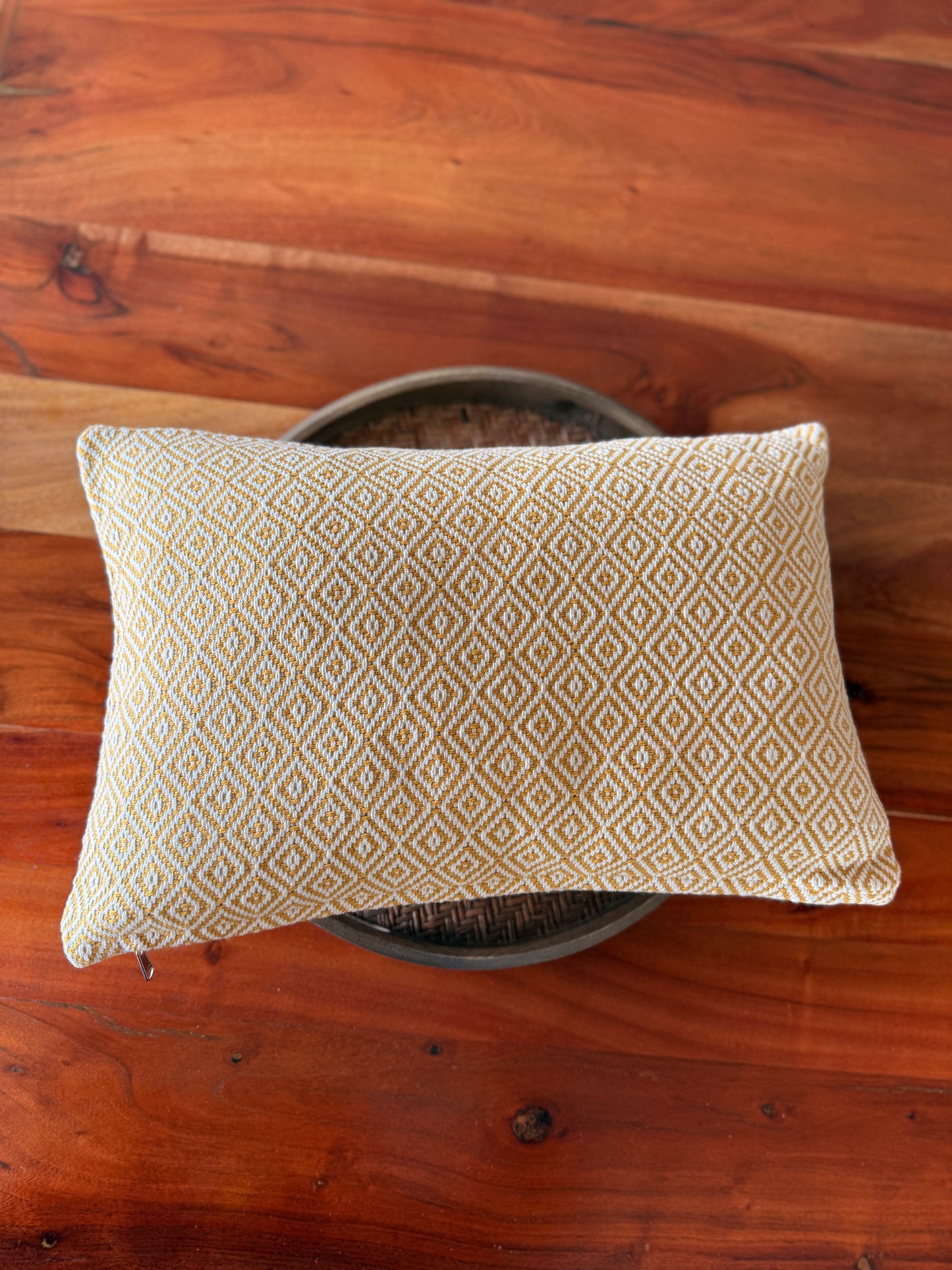 Yellow and White Diamond Pattern Cushion Cover