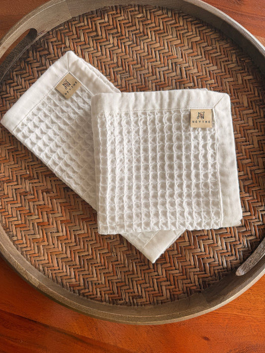 White Face Towel Set of 2