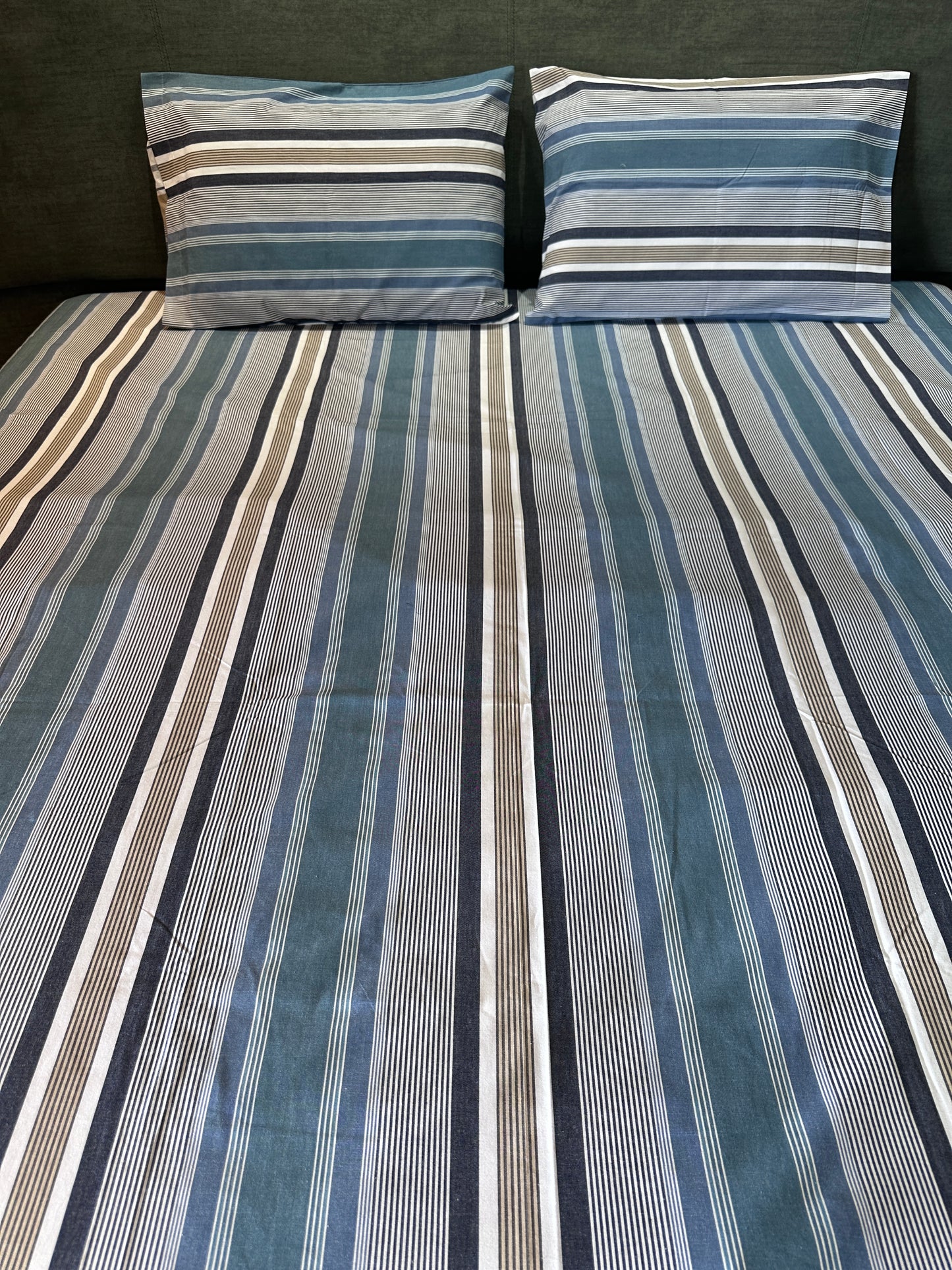 Blue Striped Bed Sheet with 2 Pillow Cover